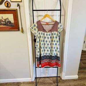 Chelsea & Violet Colorful Patterned Shift Dress